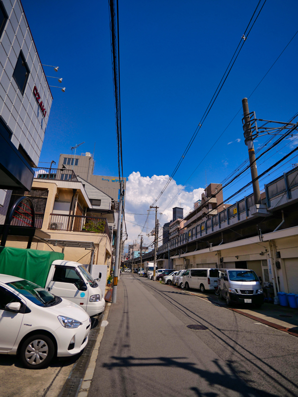 会社から見た入道雲