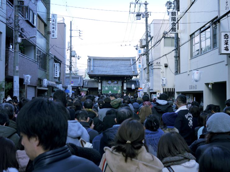 ある年の初詣の光景