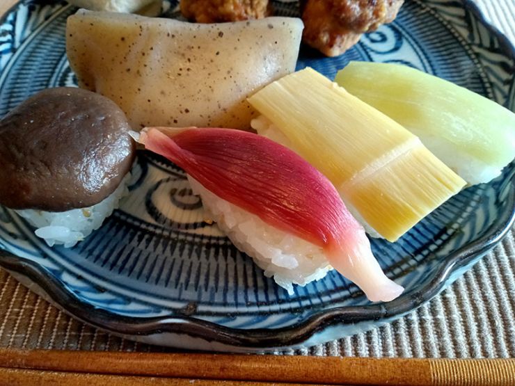 土佐の田舎寿司